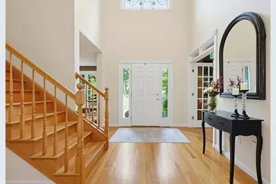 31 Hockanum Rd, Hadley, MA 01035 - Photo 4
