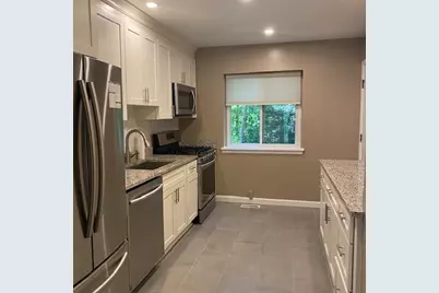 14 Bayberry Dr #1, Sharon, MA 02068 - Photo 2