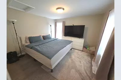 71 Notre Dame St, Westfield, MA 01085 - Photo 8