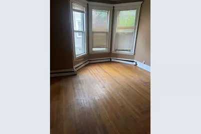 31 Lawrence Ave, Boston, MA 02121 - Photo 6