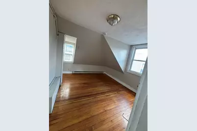 31 Lawrence Ave, Boston, MA 02121 - Photo 14