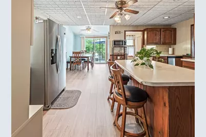 27 Elm Hill Ave, Leominster, MA 01453 - Photo 6