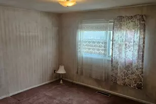 15 Dodge Rd, Boston, MA 02136 - Photo 12