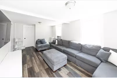 435 Lake Ave, Worcester, MA 01604 - Photo 2