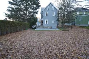 84 Crescent Ave, Melrose, MA 02176 - Photo 24