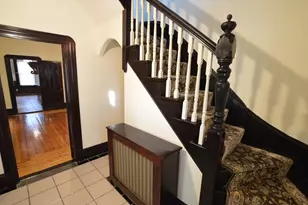 84 Crescent Ave, Melrose, MA 02176 - Photo 4