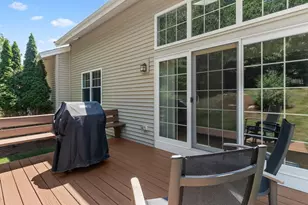 166 Walden Way, Milford, MA 01757 - Photo 32