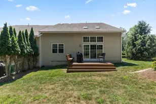 166 Walden Way, Milford, MA 01757 - Photo 36
