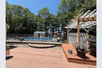 3 Upland Street #3, Burlington, MA 01803 - Photo 4