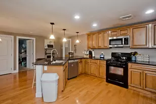 1075 Main St, Agawam, MA 01001 - Photo 8