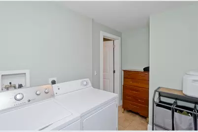 1075 Main St, Agawam, MA 01001 - Photo 32