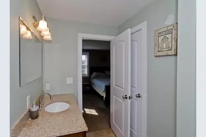 1075 Main St, Agawam, MA 01001 - Photo 26