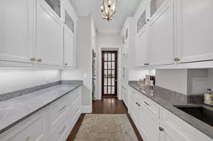 414 Beacon St, Boston, MA 02115 - Photo 12