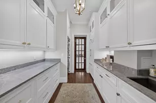 414 Beacon St, Boston, MA 02115 - Photo 14