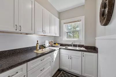 15R Warren Ave #15R, Chelmsford, MA 01824 - Photo 4