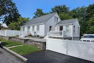 10 Wayne St, Fall River, MA 02721 - Photo 2