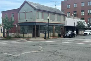 672-674 Pleasant St, New Bedford, MA 02740 - Photo 1