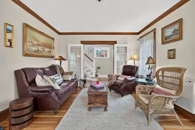 45 Hamlet St, Arlington, MA 02474 - Photo 8