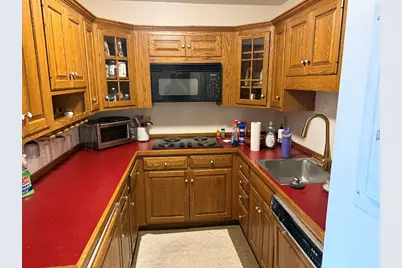 160 Commonwealth Ave #608, Bourne, MA 02116 - Photo 2