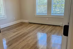 17 Seaview St, Plymouth, MA 02360 - Photo 8