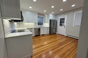 17 Seaview St, Plymouth, MA 02360 - Photo 1