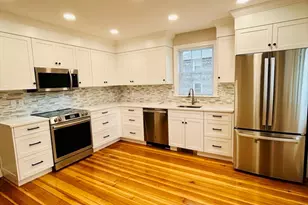 17 Seaview St, Plymouth, MA 02360 - Photo 2