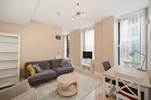 4 Charlesgate E, Boston, MA 02215 - Photo 2