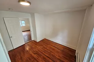 5 Brookdale St, Worcester, MA 01604 - Photo 8