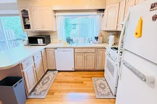 399 Pond St, Braintree, MA 02184 - Photo 16