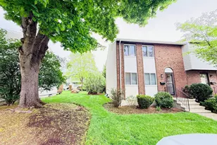 399 Pond St, Braintree, MA 02184 - Photo 2