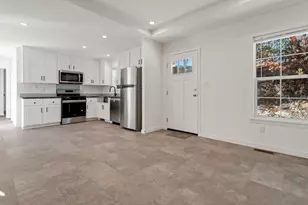161 Newbury, Peabody, MA 01960 - Photo 26