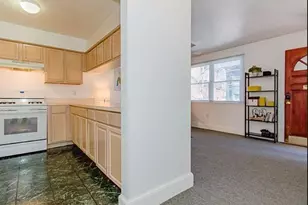 6 W, Cambridge, MA 02139 - Photo 2