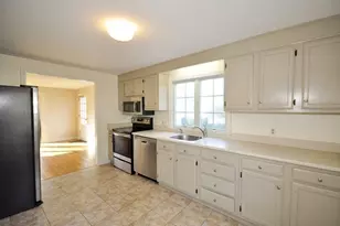 15 Seaborn Pl, Lexington, MA 02420 - Photo 4