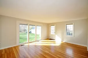 15 Seaborn Pl, Lexington, MA 02420 - Photo 8