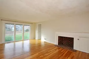15 Seaborn Pl, Lexington, MA 02420 - Photo 2