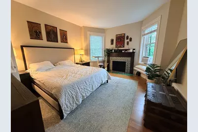1083 Beacon St #3, Brookline, MA 02446 - Photo 8