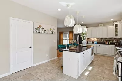 11 Elaine Cir, Springfield, MA 01109 - Photo 24