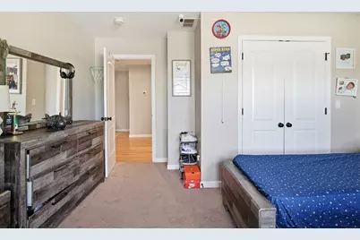 11 Elaine Cir, Springfield, MA 01109 - Photo 32