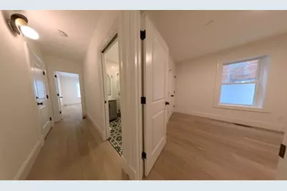154 Summer St #154, Medford, MA 02155 - Photo 6