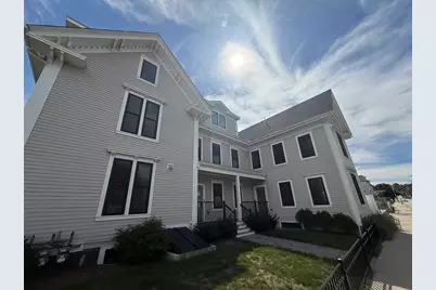 154 Summer St #154, Medford, MA 02155 - Photo 1