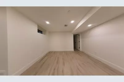 154 Summer St #154, Medford, MA 02155 - Photo 14
