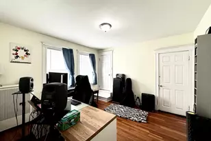 219 Beech St, Belmont, MA 02478 - Photo 12