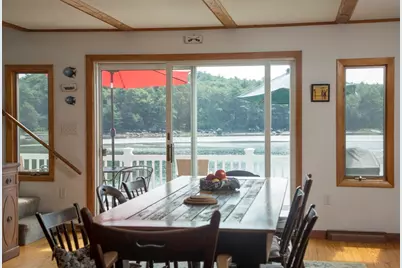 11 Dennison St, Gloucester, MA 01930 - Photo 2
