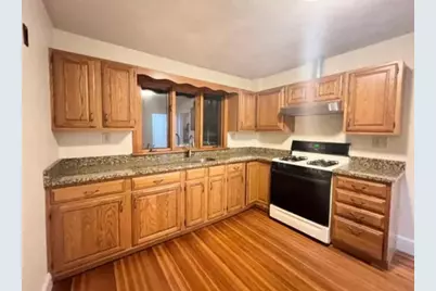 382 Beale St #2, Quincy, MA 02169 - Photo 1