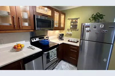 200 Swanton St #705, Winchester, MA 01890 - Photo 4