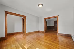 391 Poplar St, Boston, MA 02131 - Photo 4