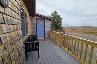 11 Sunset Dr, Newbury, MA 01951 - Photo 2