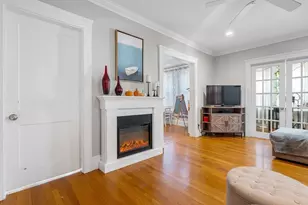 15 Batchelder St, Melrose, MA 02176 - Photo 10