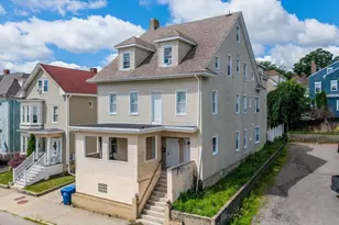 283 Pleasant St, New Bedford, MA 02740 - Photo 2