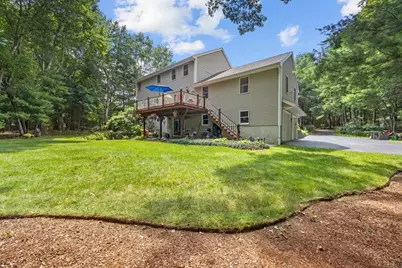 37 Malbone St, Lakeville, MA 02347 - Photo 6